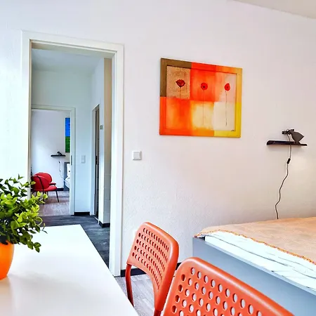 Апартаменты Zentrales 2-sz-apartment Nr 4 - Top-lage Am Hbf Крефельд