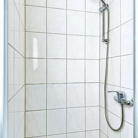 Zentrales 2-sz-apartment Nr 4 - Top-lage Am Hbf *
