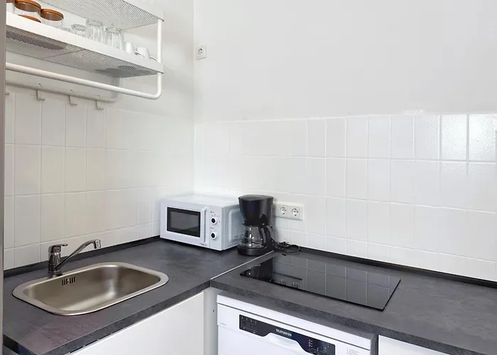 Zentrales 2-sz-apartment Nr 4 - Top-lage Am Hbf Апартаменты *