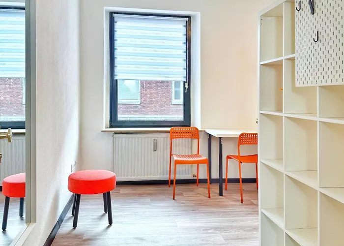 Апартаменты Zentrales 2-sz-apartment Nr 4 - Top-lage Am Hbf Крефельд