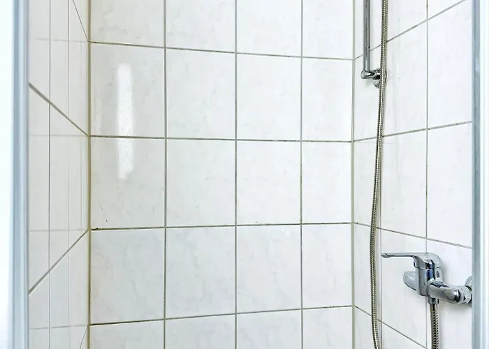 Zentrales 2-sz-apartment Nr 4 - Top-lage Am Hbf *